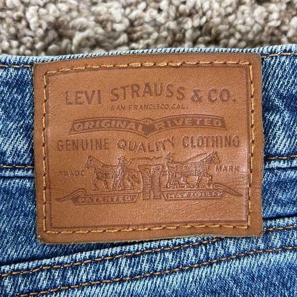 Levi Wedgie Fit Jeans High Rise - Picture 7 of 7